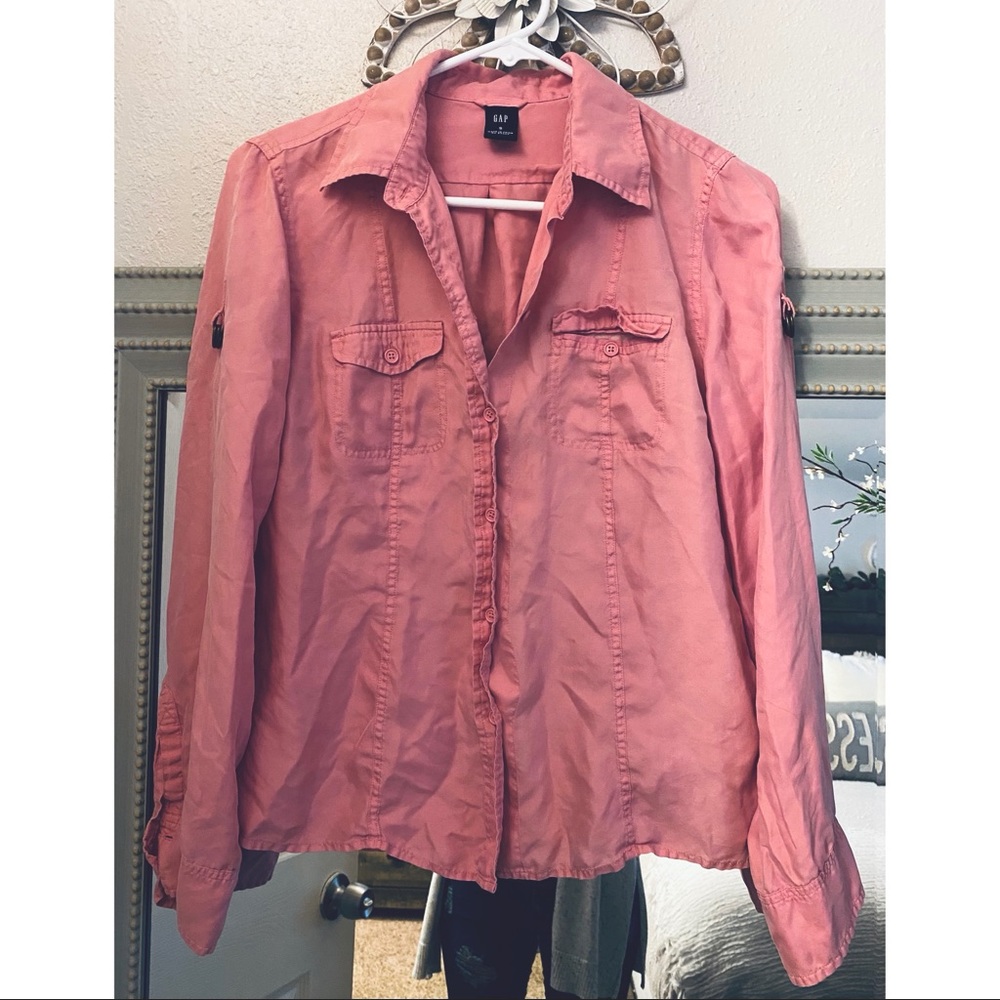 Gap Button up